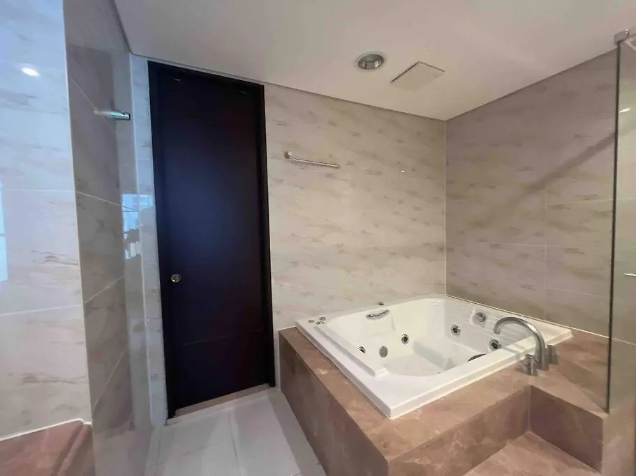 Haeundae Luxury House Apartment Busan