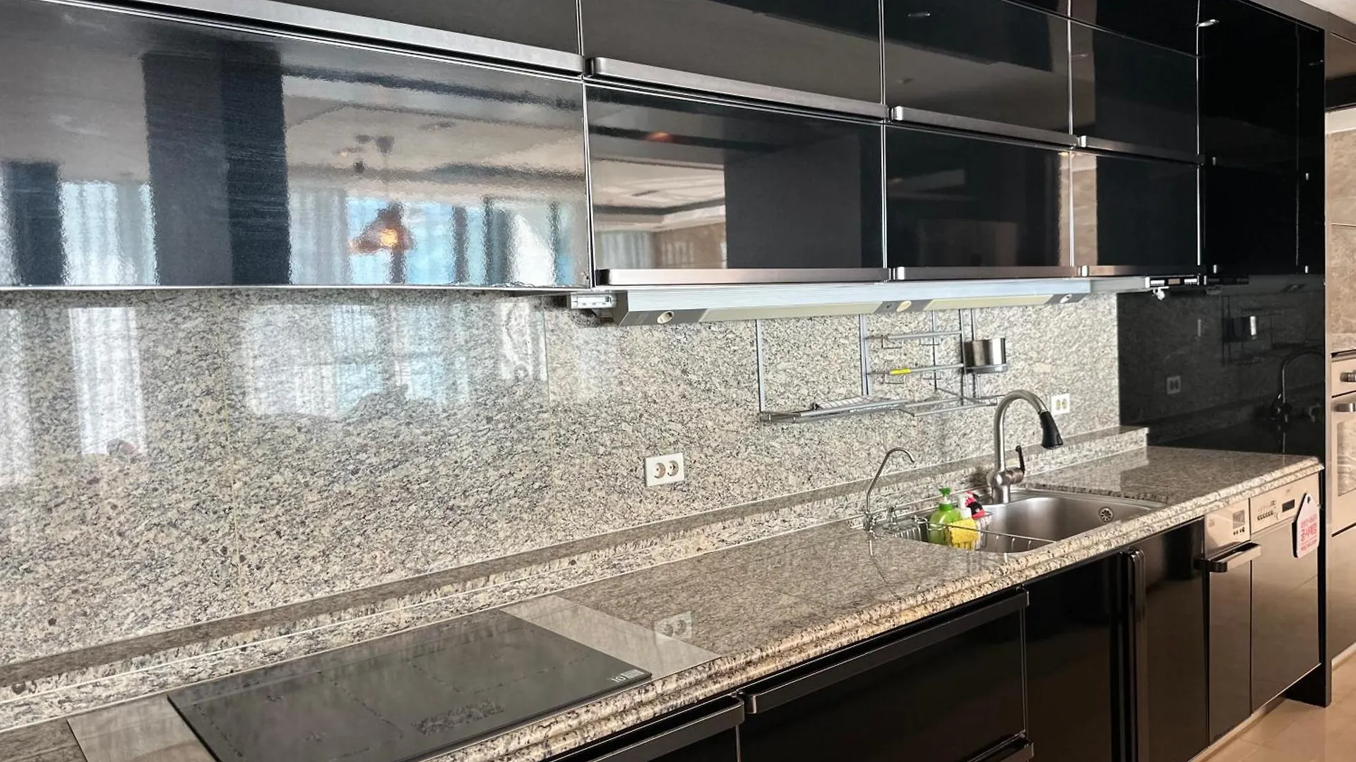 Haeundae Luxury House Apartment Busan