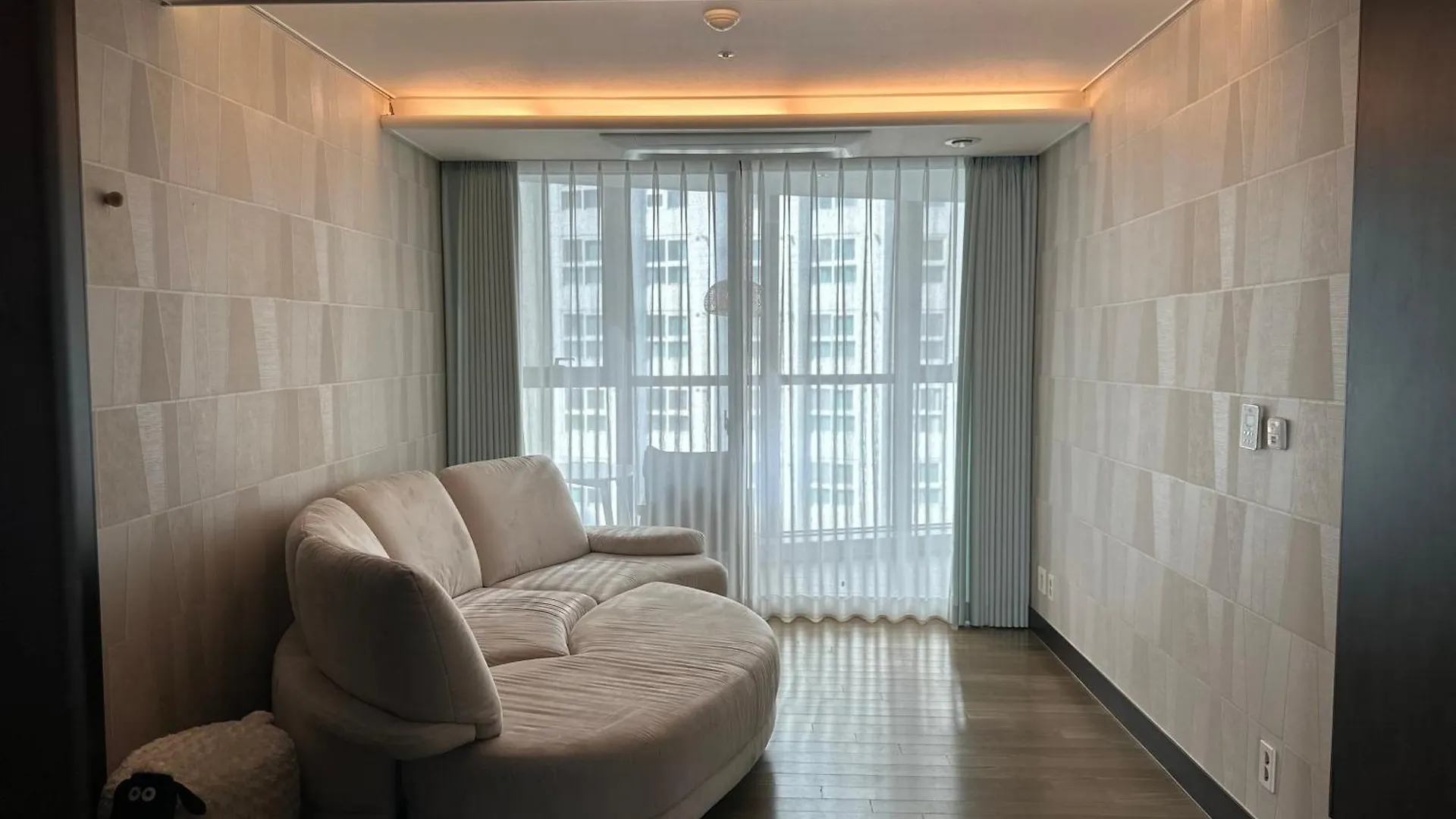 Haeundae Luxury House Apartment Busan